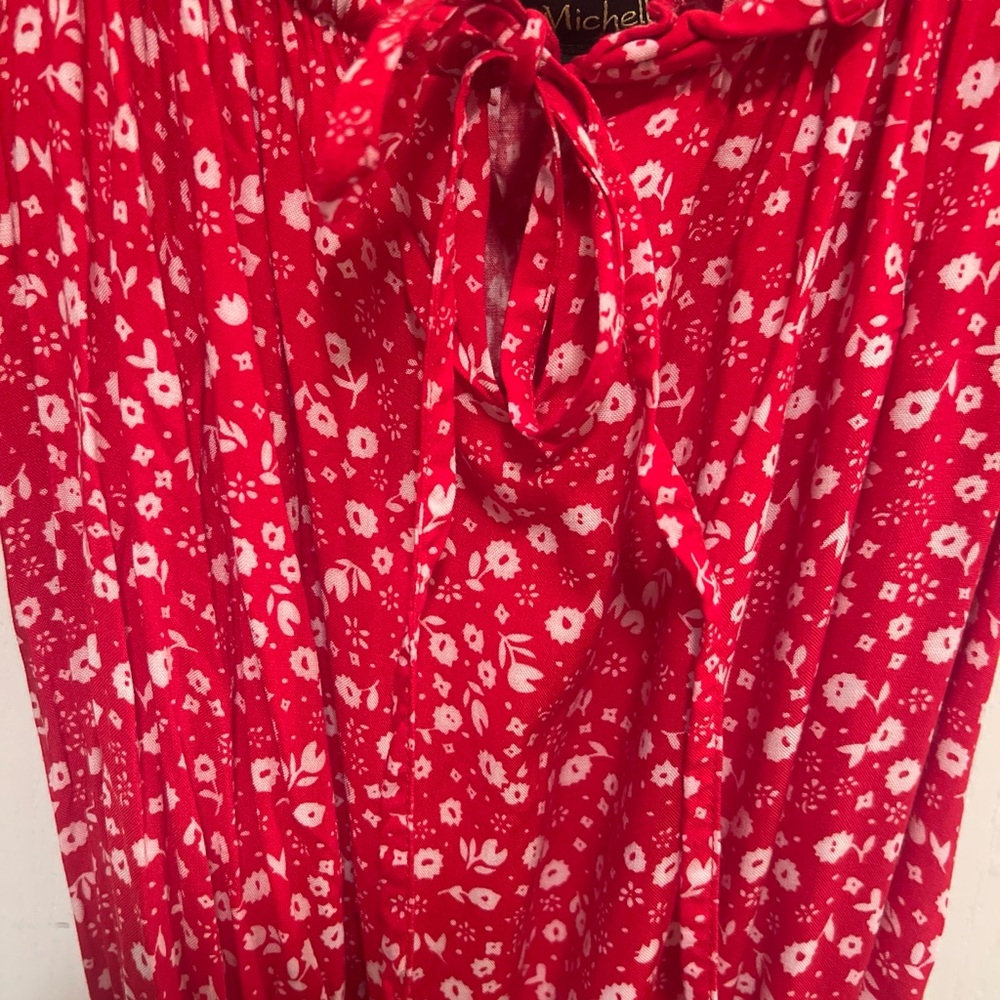 Chic Red Floral Off The Shoulder Midi Dress - Picture 3 of 8